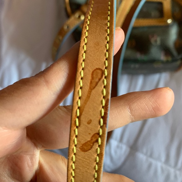 Dooney and Bourke round Backpack - Picture 3 of 8